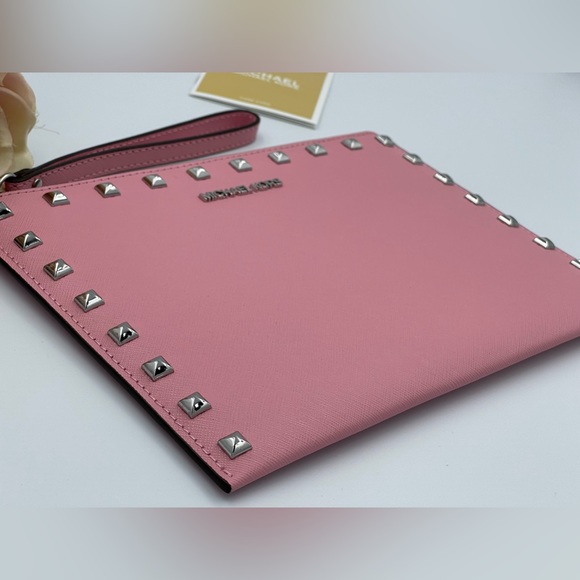 Michael Kors Jet Set Travel XL Studded Clutch Wristlet - Picture 8 of 9